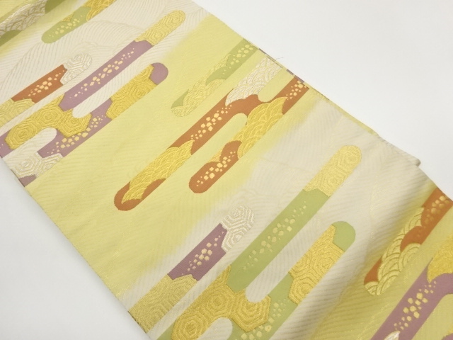 JAPANESE KIMONO / EKASUMI / SHIKISHI SCATTERING / CLASSIC PATTERN WEAV